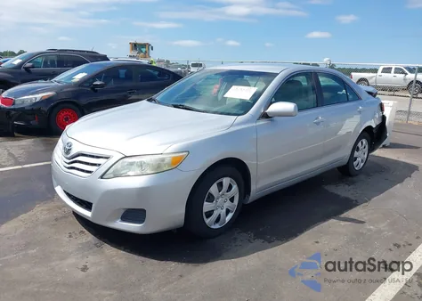 2011 Toyota Camry Le z USA, uszkodzony, nr VIN 4T4BF3EK0BR162033